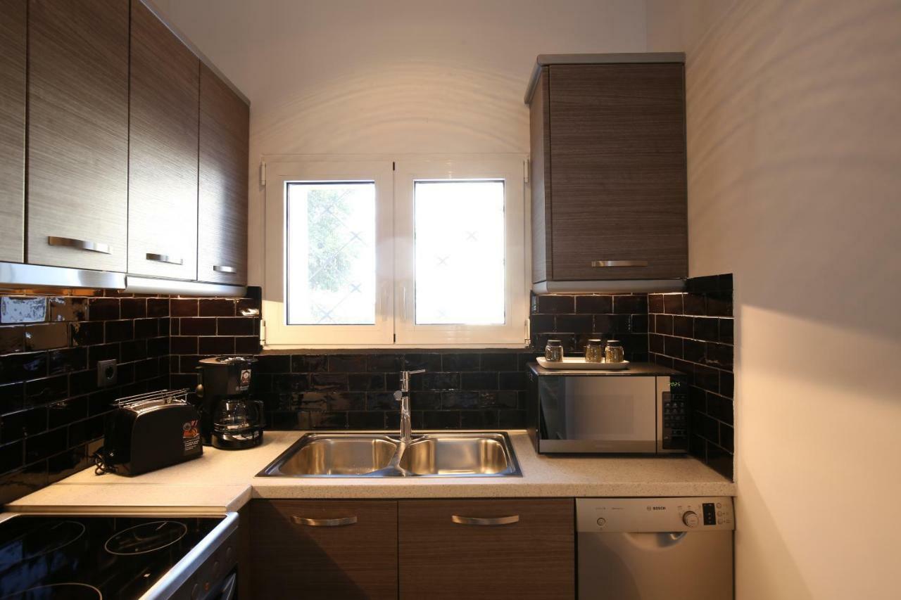 Little Small Villa In Psychiko, Athens Ngoại thất bức ảnh